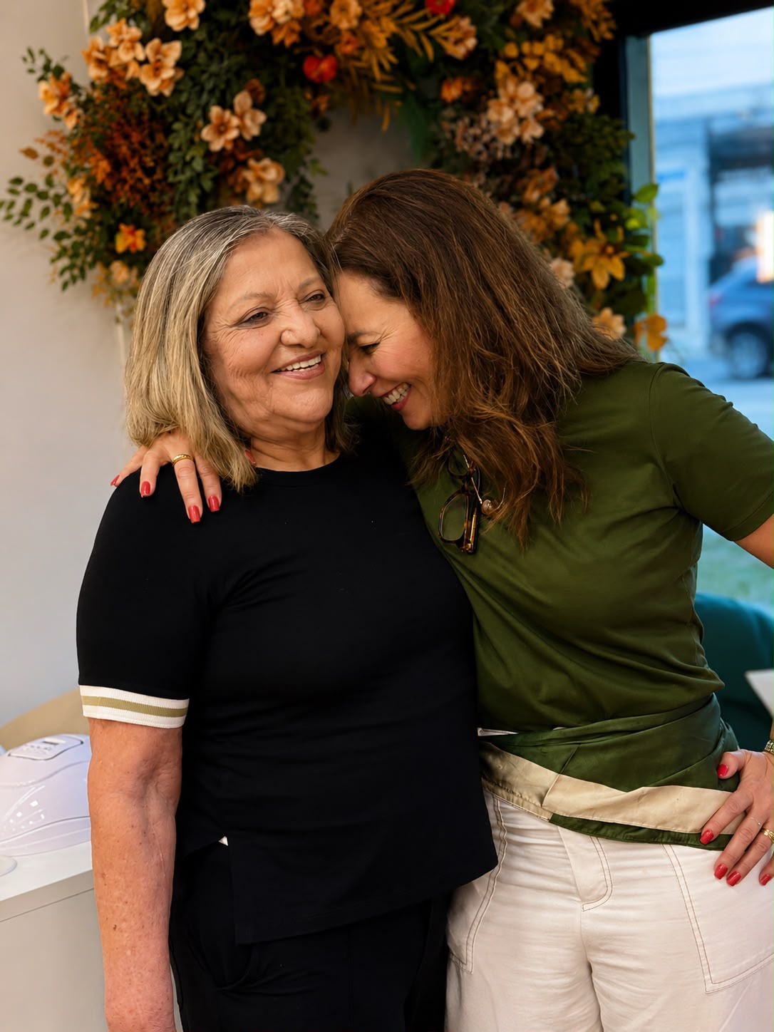 Neli e Janaina juntas na Entre Nós